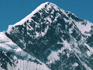 Chulu East peak climbing  » Click to zoom ->