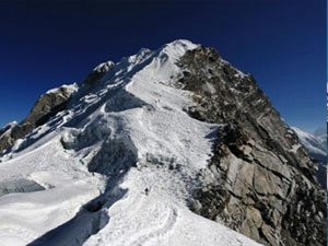 Lobuche peak climbing  » Click to zoom ->